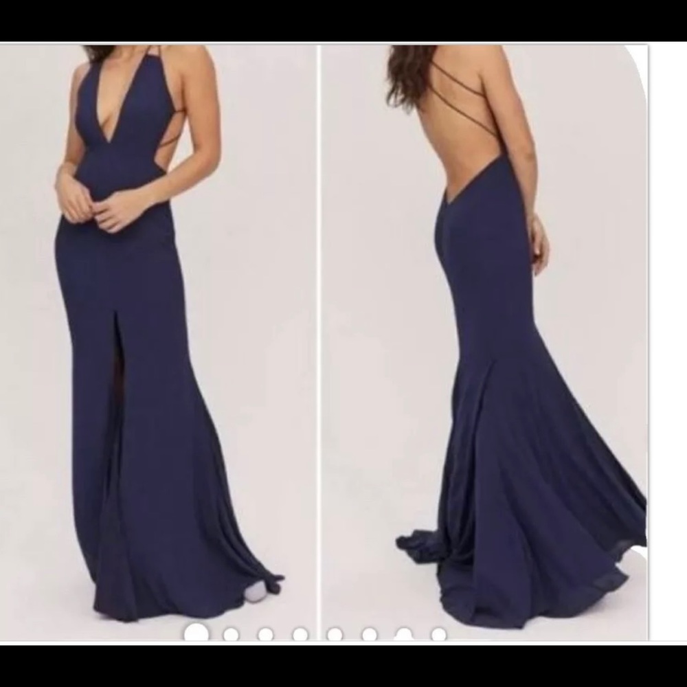 Fame And Partners Women Navy Sleeveless Strappy Gown Dress Size 4. Prom/formal